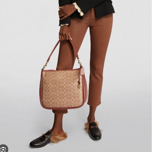 Coach Cary Shoulder Bag In Signature Canvas - Picture 1 of 7